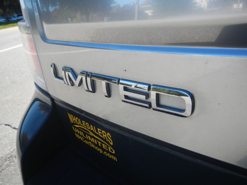 Photo 33 of this FORD FLEX