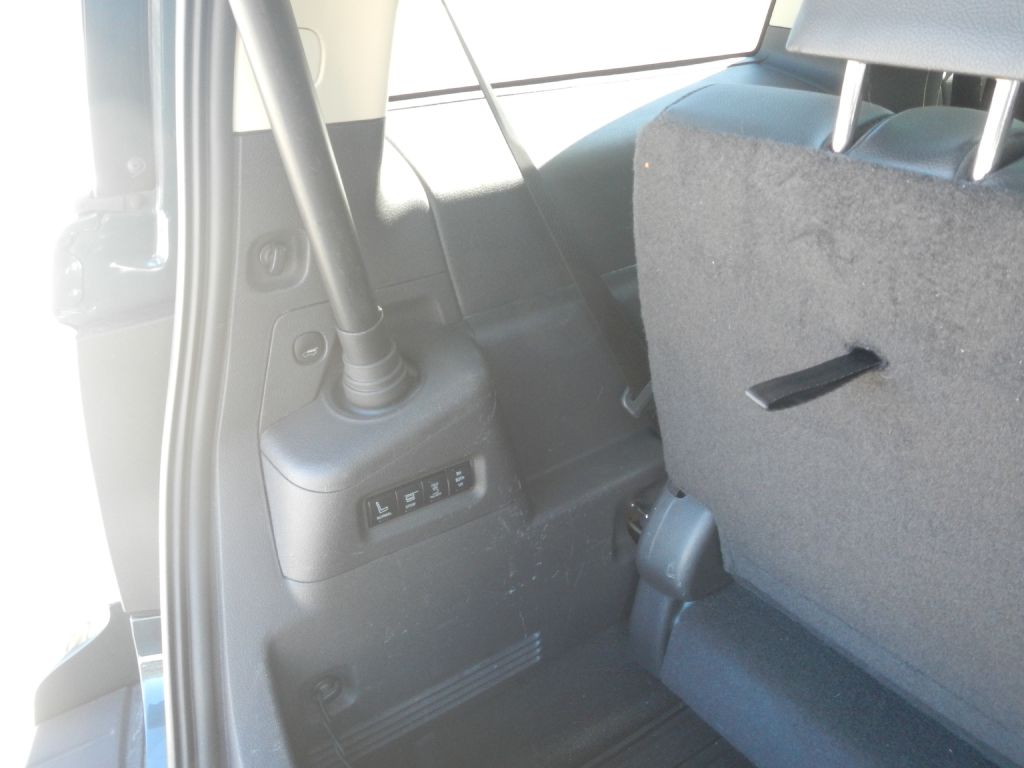 Photo 36 of this FORD FLEX