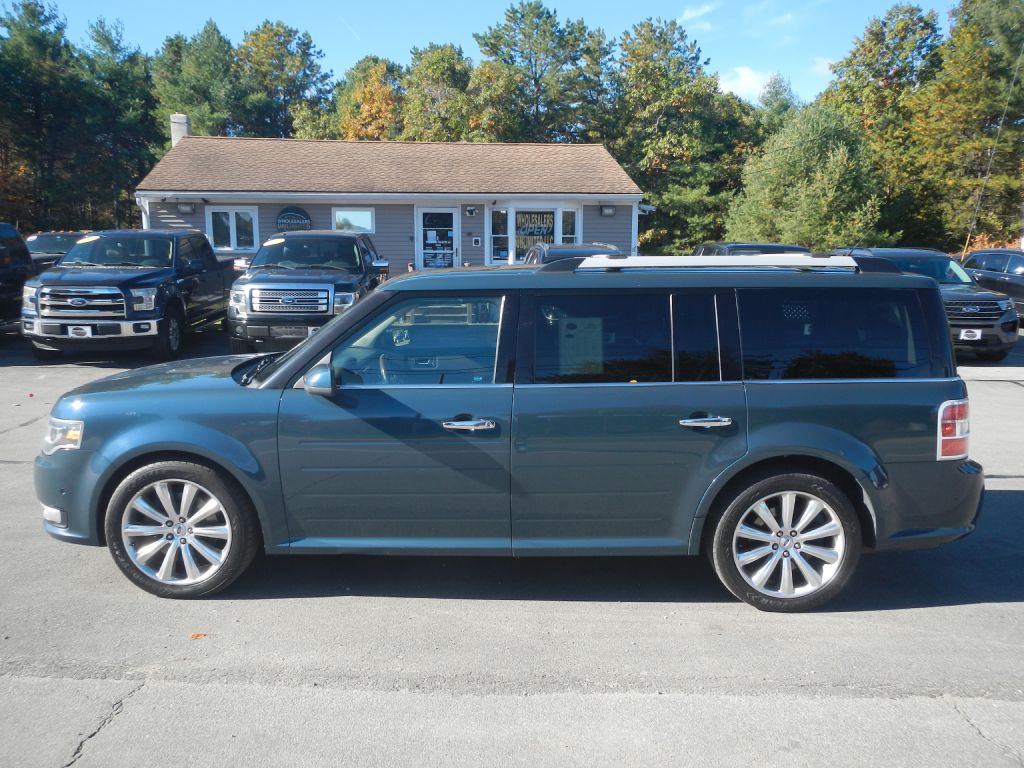 Photo 38 of this FORD FLEX