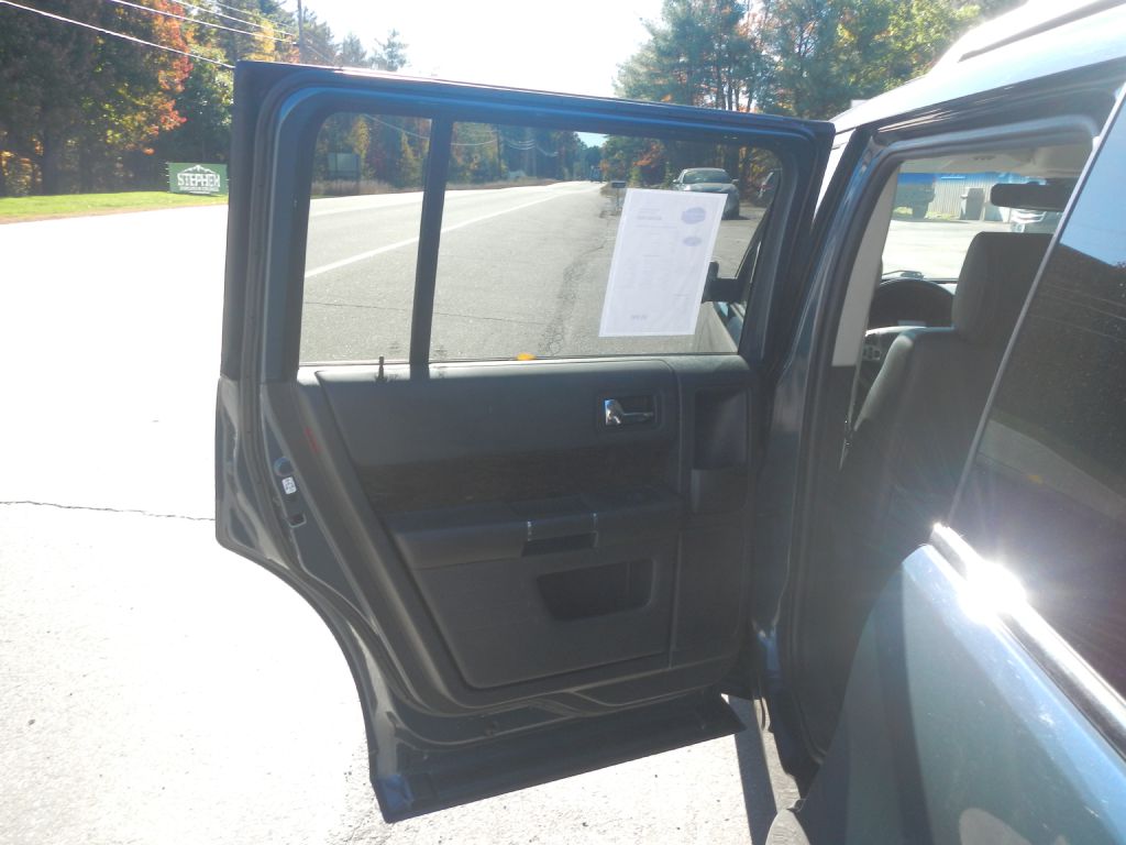 Photo 40 of this FORD FLEX