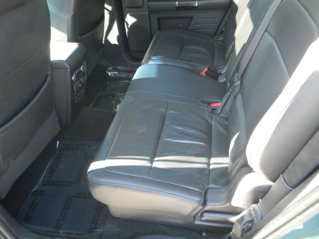 Photo 41 of this FORD FLEX