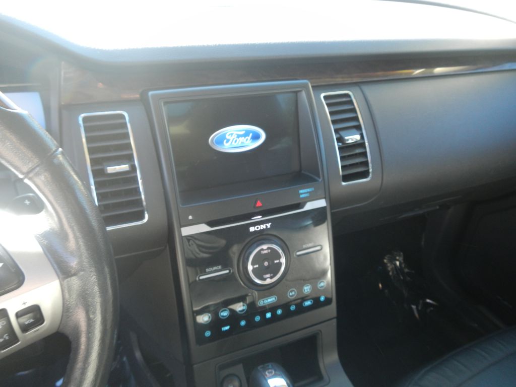 Photo 49 of this FORD FLEX