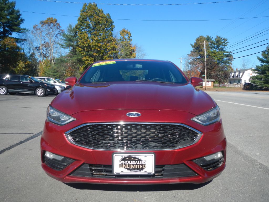 Photo 11 of this FORD FUSION