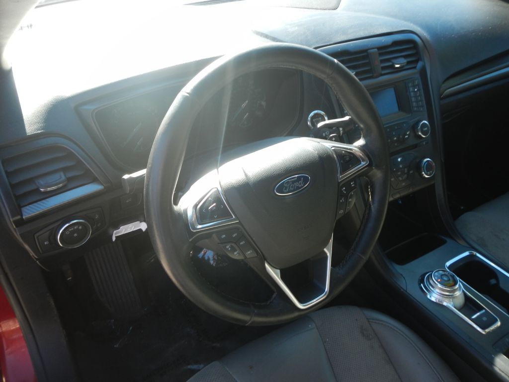 Photo 45 of this FORD FUSION