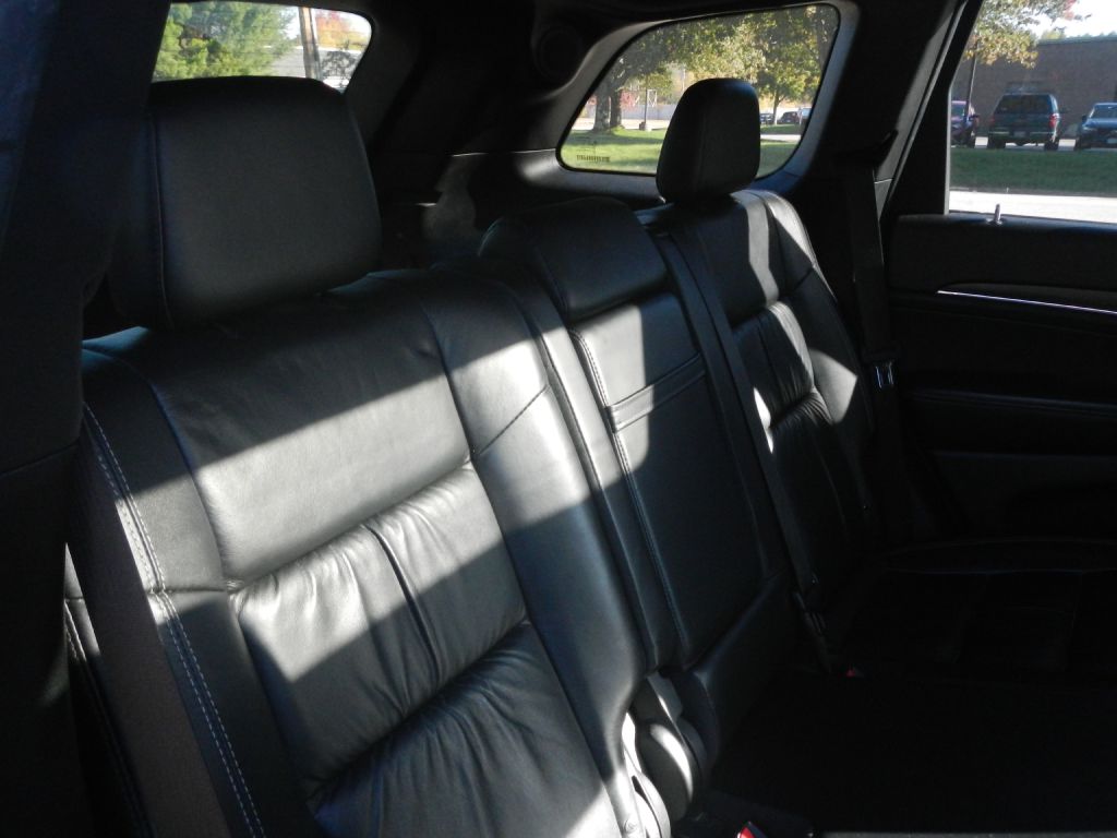 Photo 22 of this JEEP GRAND CHEROKEE