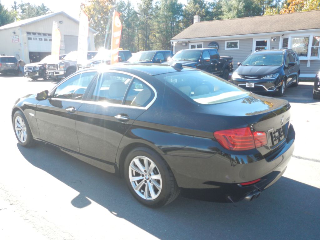 Photo 6 of this BMW 528