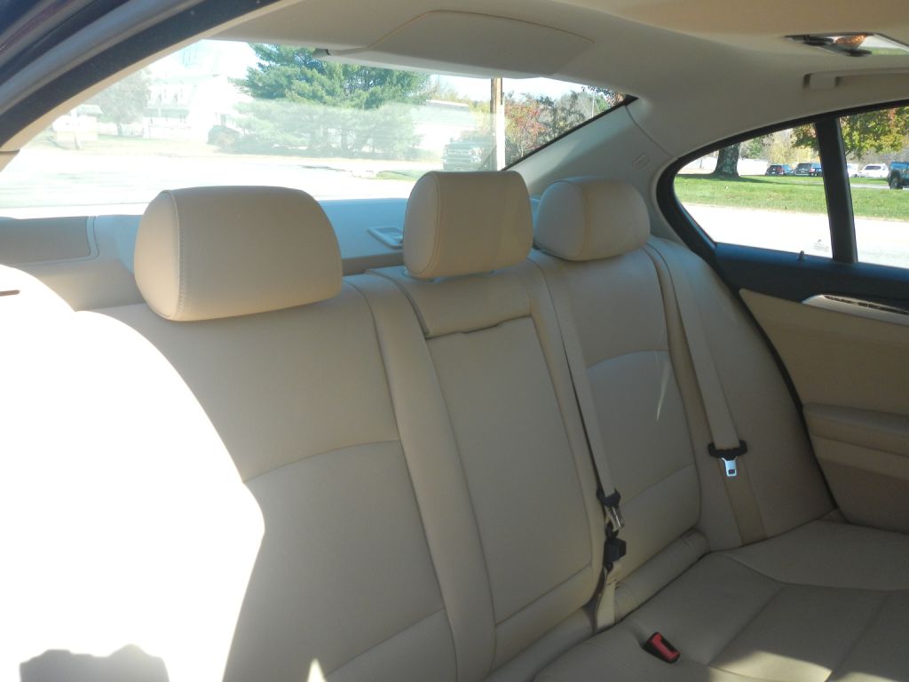 Photo 8 of this BMW 528