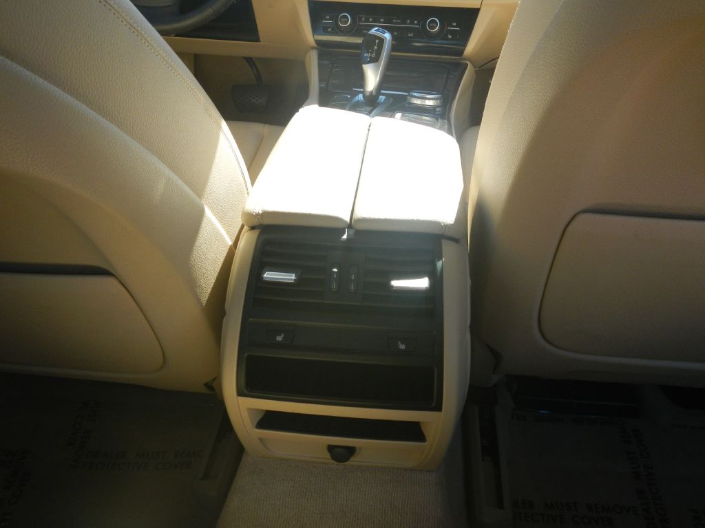 Photo 27 of this BMW 528