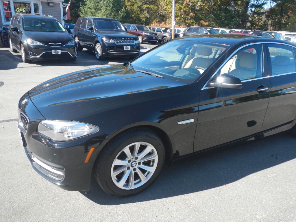 Photo 33 of this BMW 528