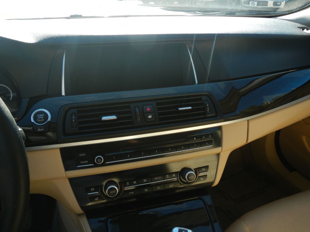 Photo 49 of this BMW 528