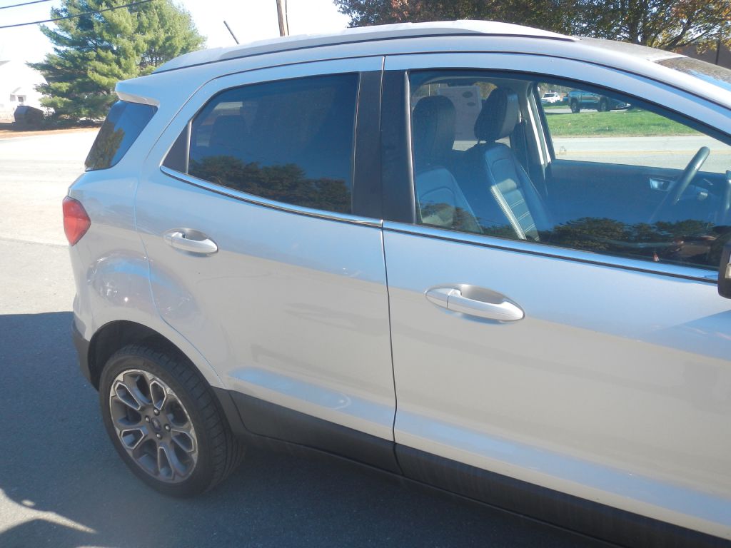 Photo 13 of this FORD ECOSPORT 4WD