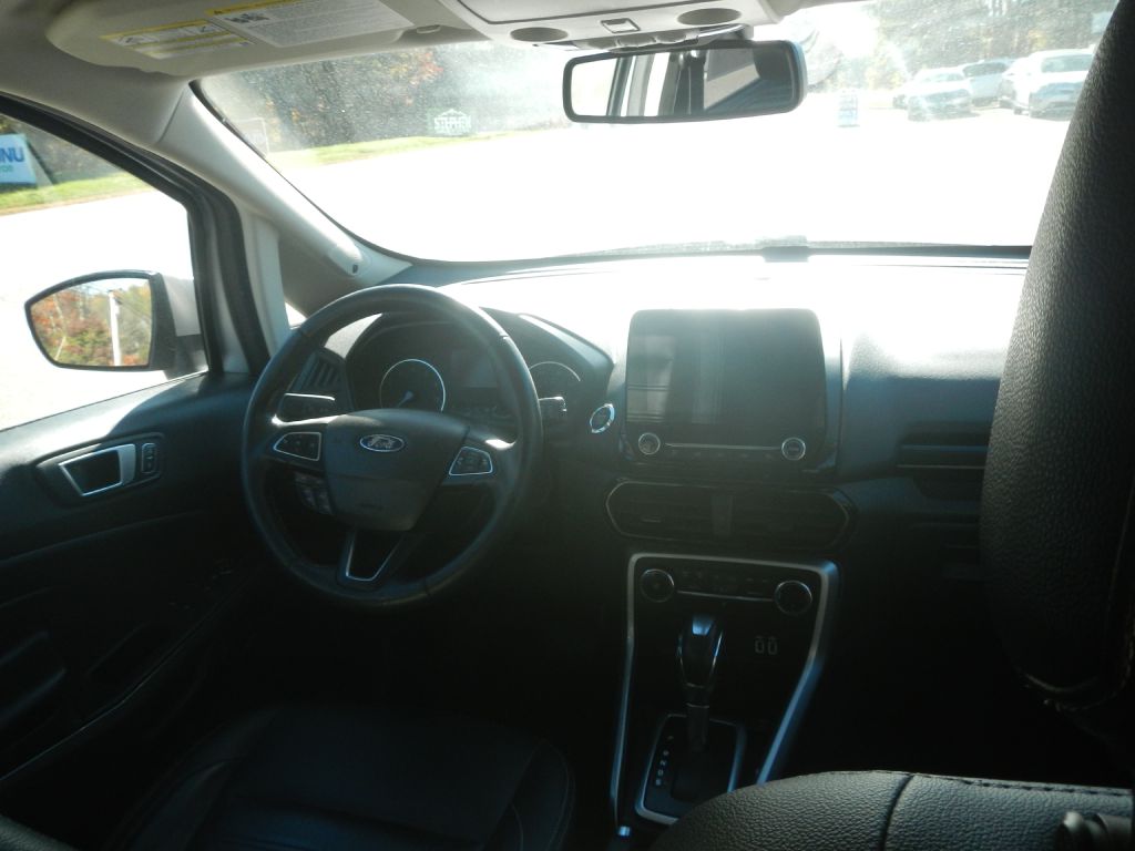 Photo 27 of this FORD ECOSPORT 4WD