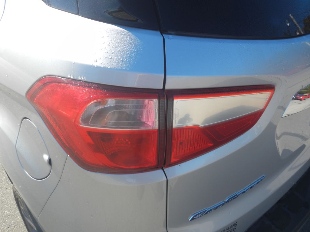 Photo 30 of this FORD ECOSPORT 4WD