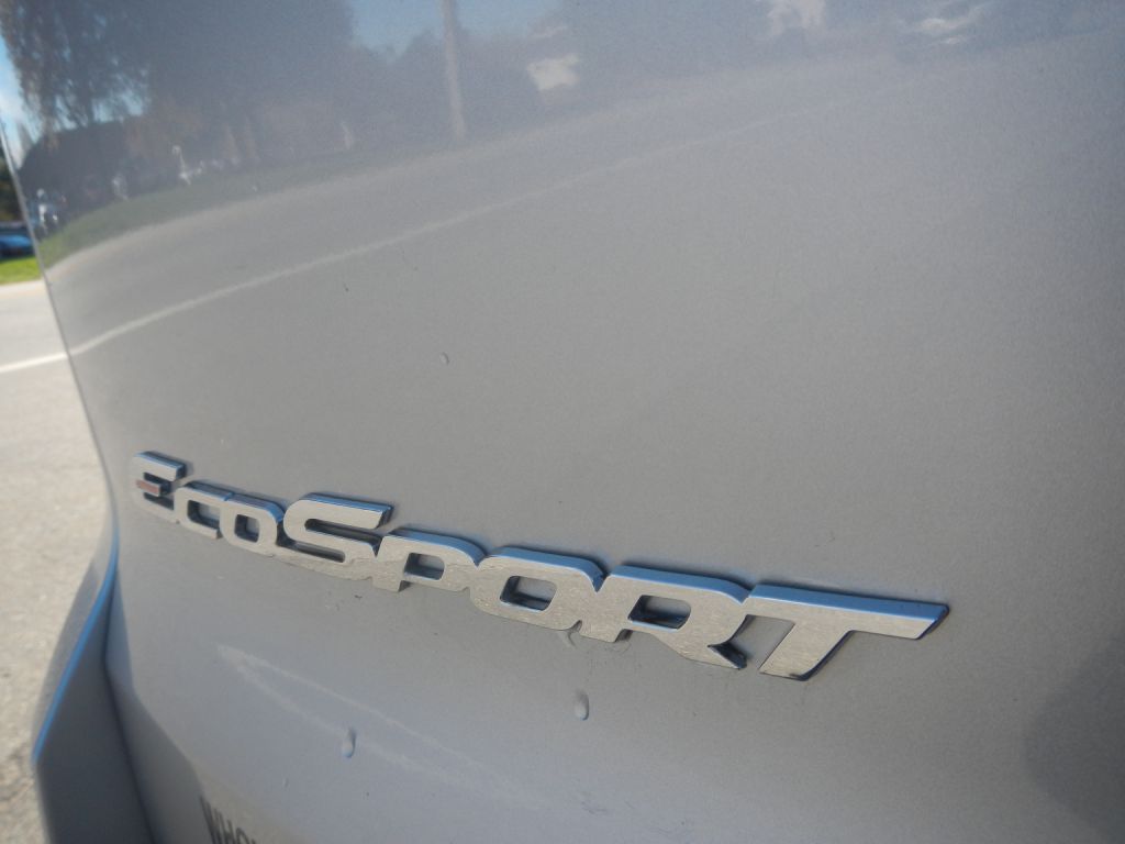 Photo 32 of this FORD ECOSPORT 4WD