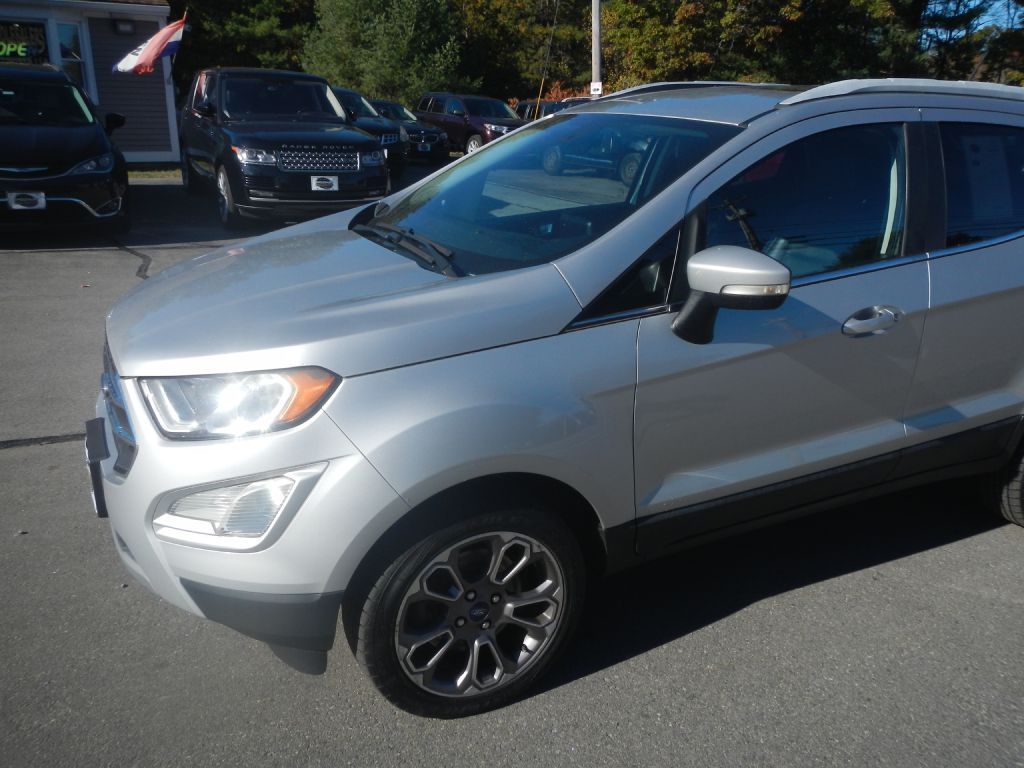 Photo 37 of this FORD ECOSPORT 4WD