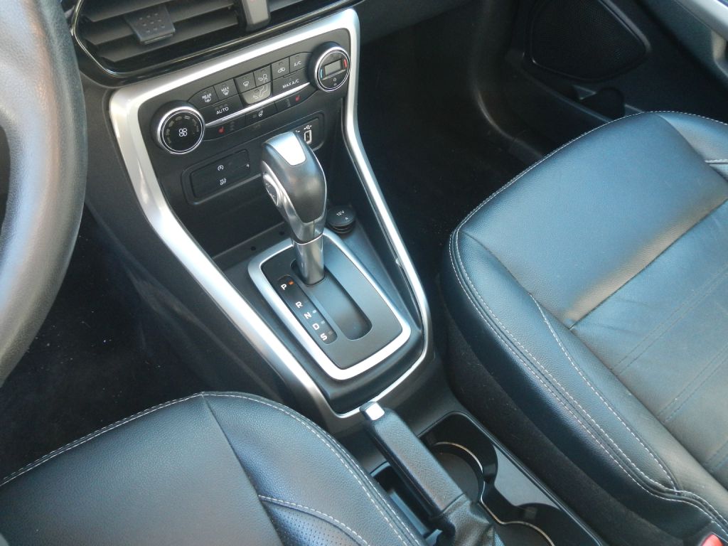 Photo 53 of this FORD ECOSPORT 4WD