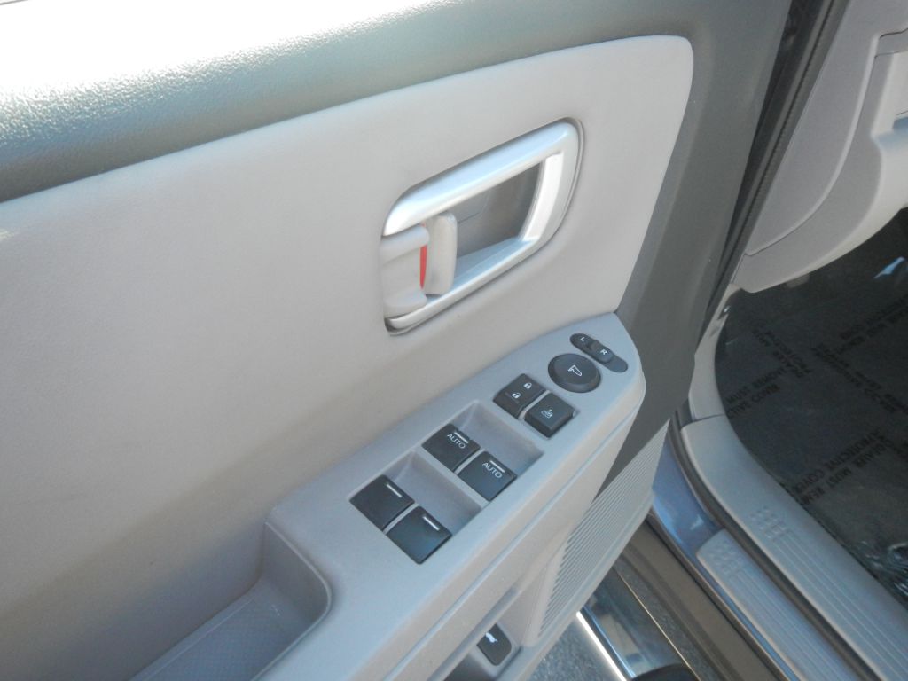 Photo 61 of this HONDA PILOT AWD