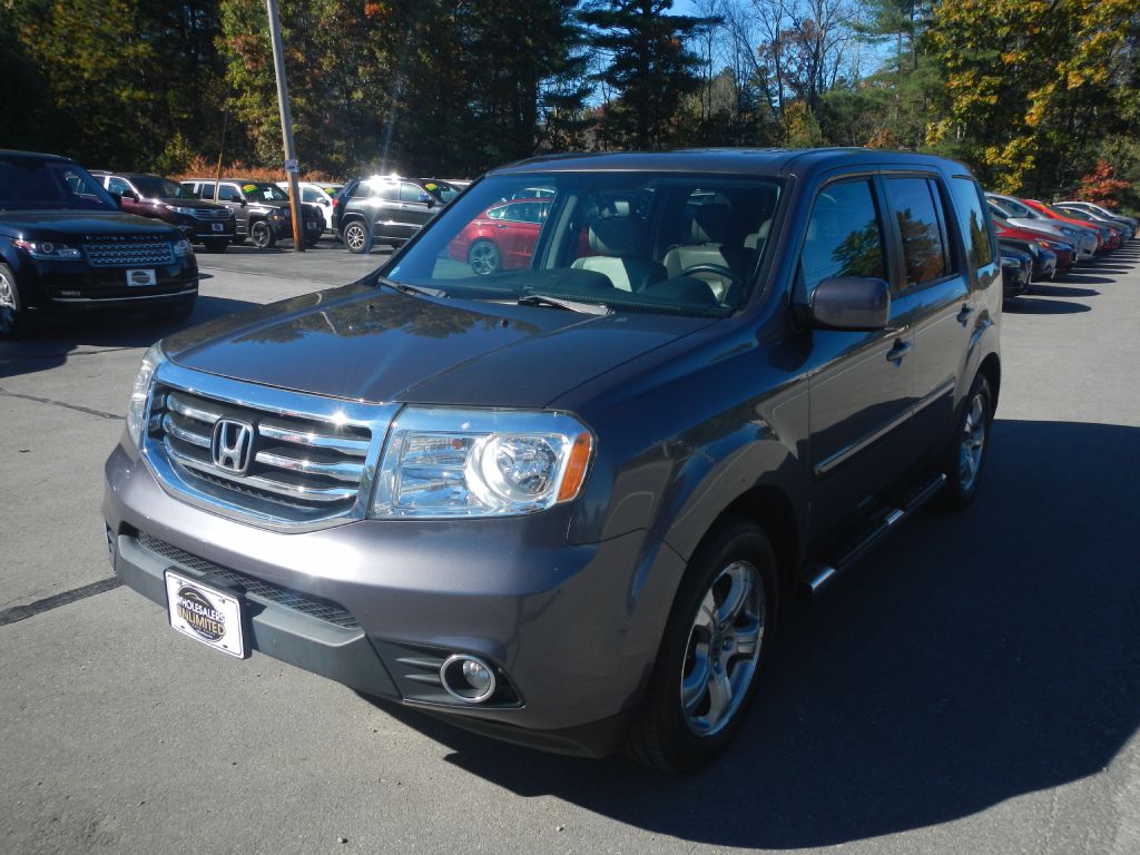 Photo 62 of this HONDA PILOT AWD