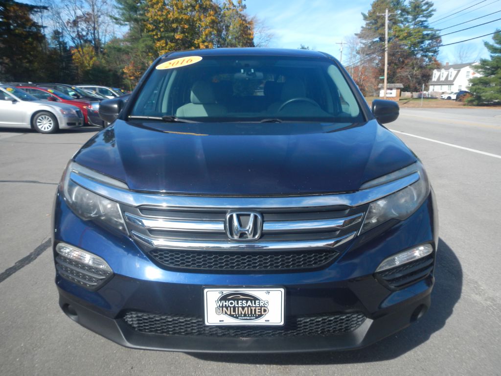 Photo 13 of this HONDA PILOT AWD