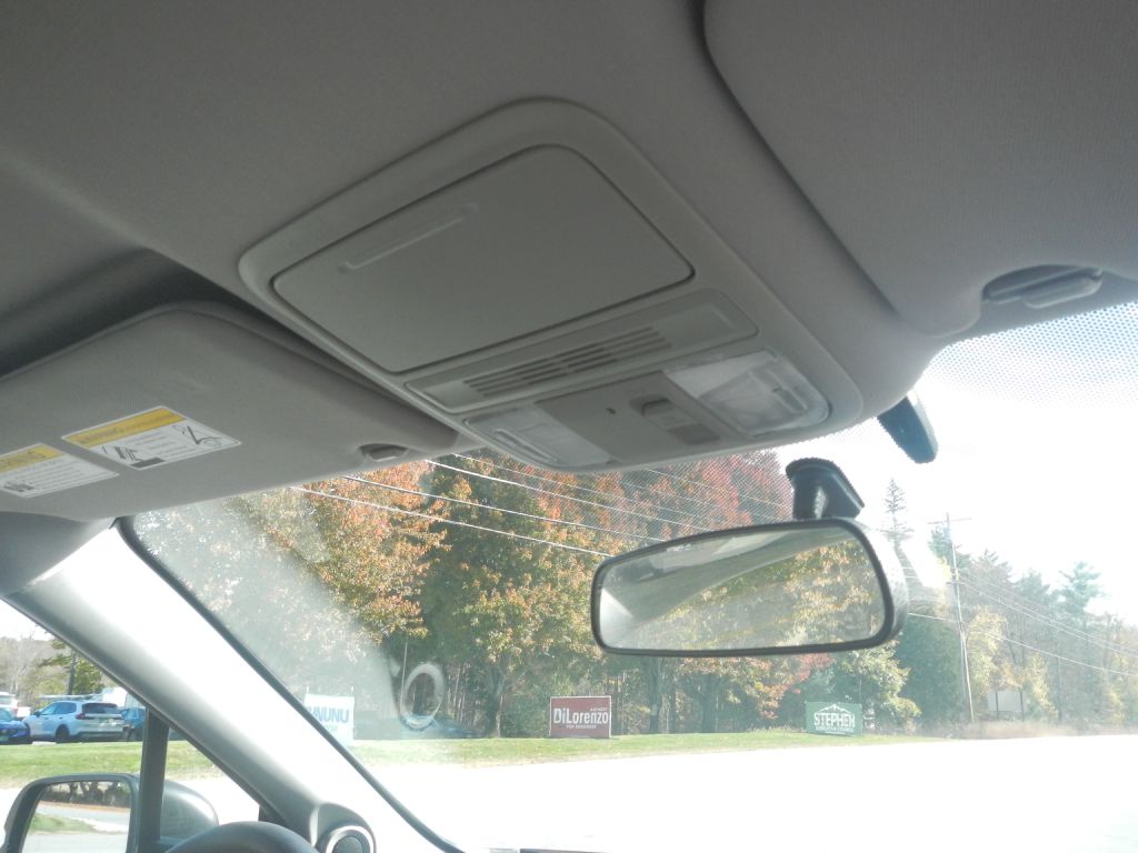 Photo 23 of this HONDA PILOT AWD