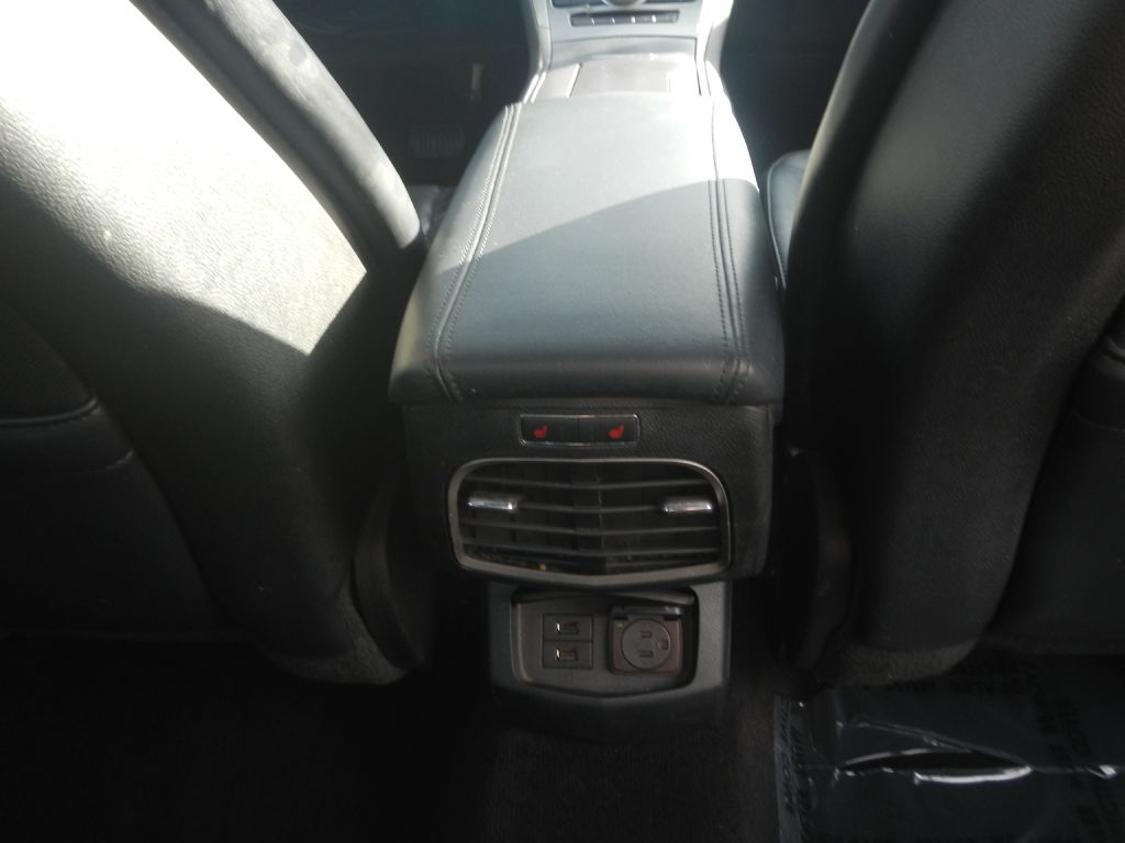 Photo 25 of this LINCOLN MKZ