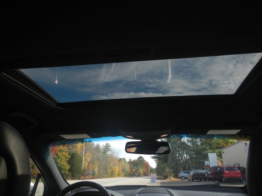 Photo 27 of this LINCOLN MKZ