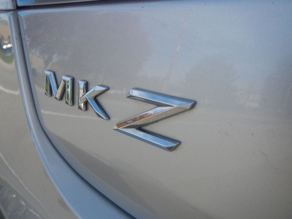 Photo 29 of this LINCOLN MKZ