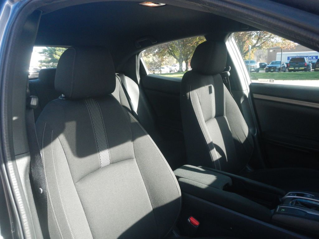 Photo 9 of this HONDA CIVIC
