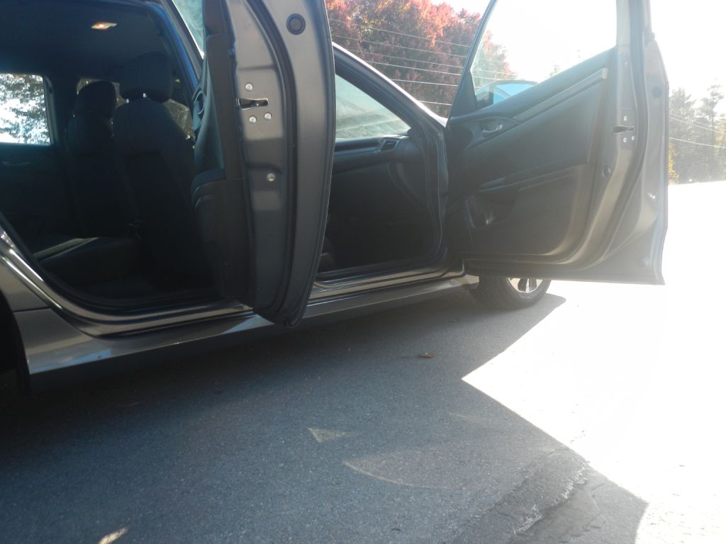 Photo 15 of this HONDA CIVIC