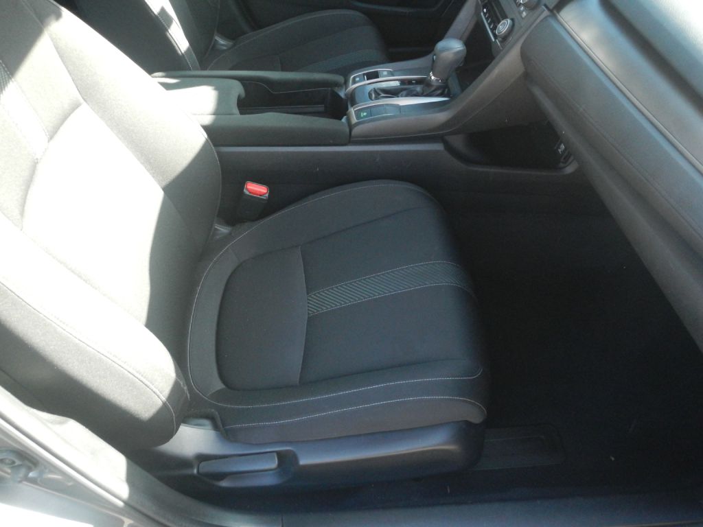 Photo 17 of this HONDA CIVIC