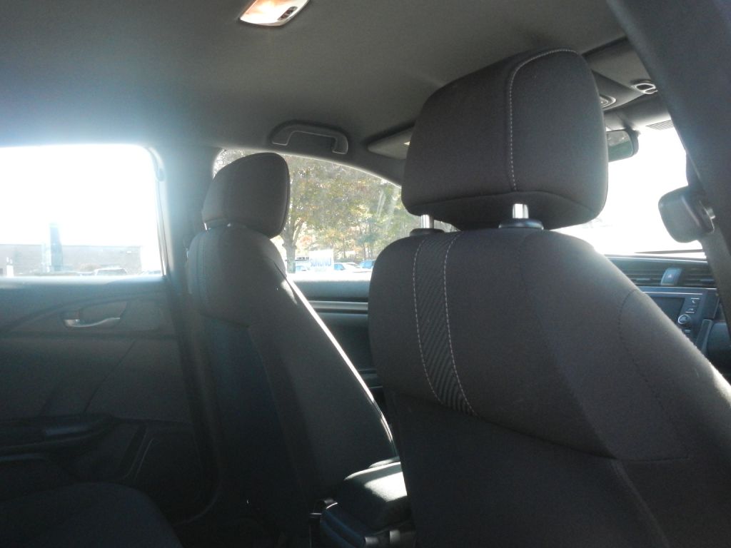 Photo 25 of this HONDA CIVIC