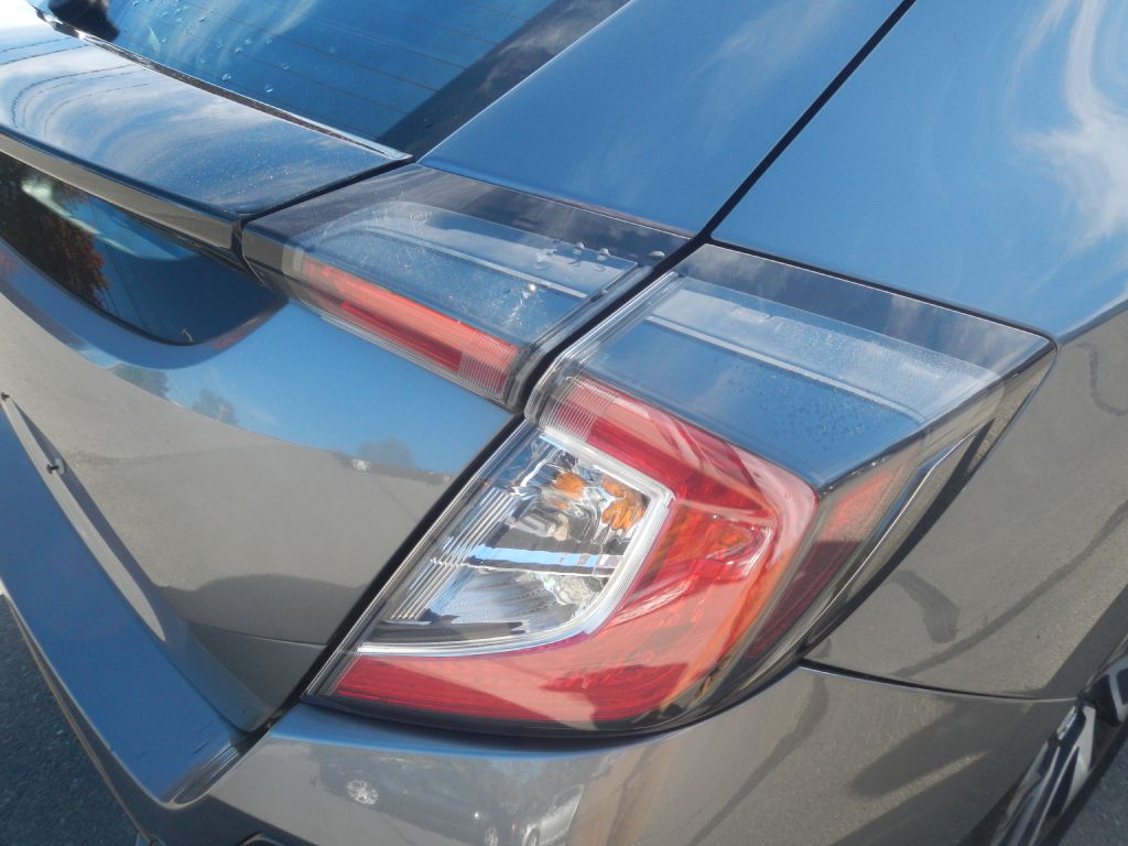 Photo 29 of this HONDA CIVIC