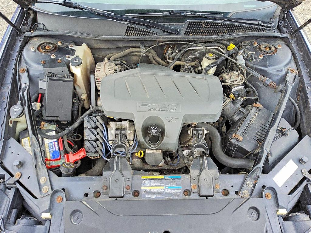 Photo 10 of this BUICK LACROSSE