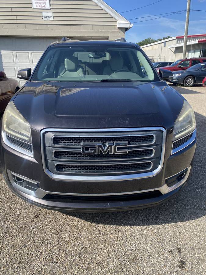Photo 2 of this GMC ACADIA