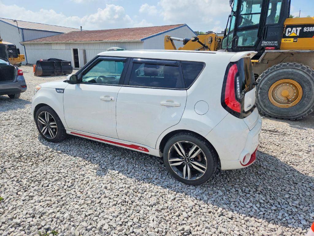 Photo 2 of this KIA SOUL