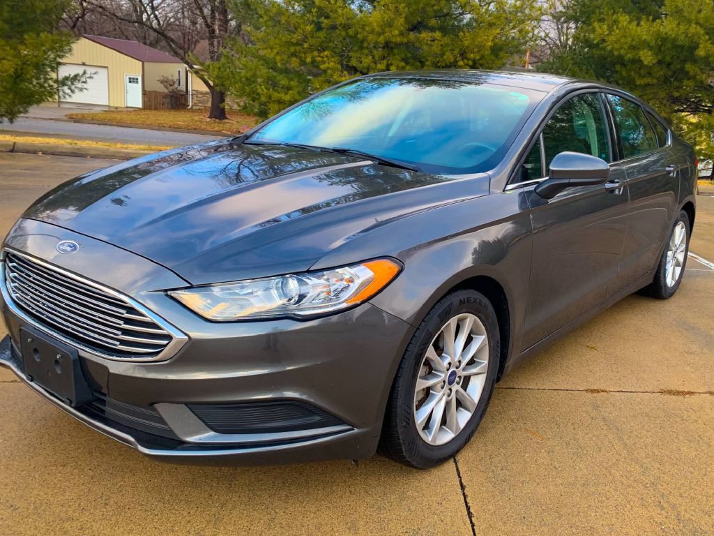 Photo 5 of this FORD FUSION