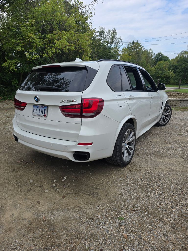 Photo 4 of this BMW X5