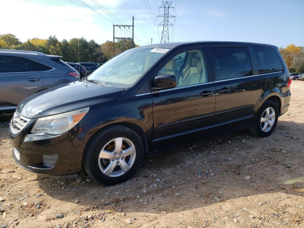 VOLKSWAGEN ROUTAN 2010 VOLKSWAGEN ROUTAN 2V4RW3D17AR407787