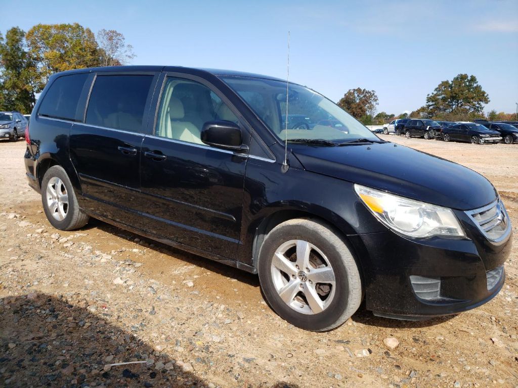 VOLKSWAGEN ROUTAN 2010 VOLKSWAGEN ROUTAN 2V4RW3D17AR407787