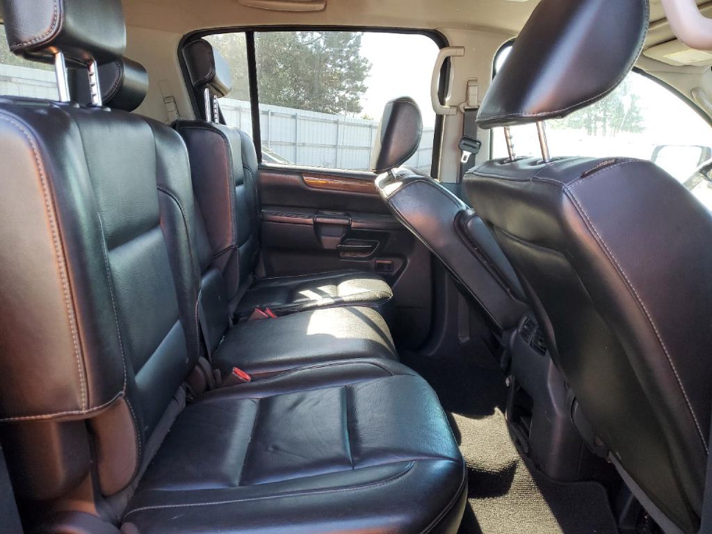 Photo 11 of this NISSAN ARMADA