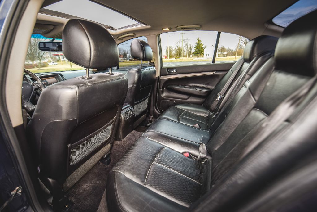 Photo 22 of this INFINITI G25