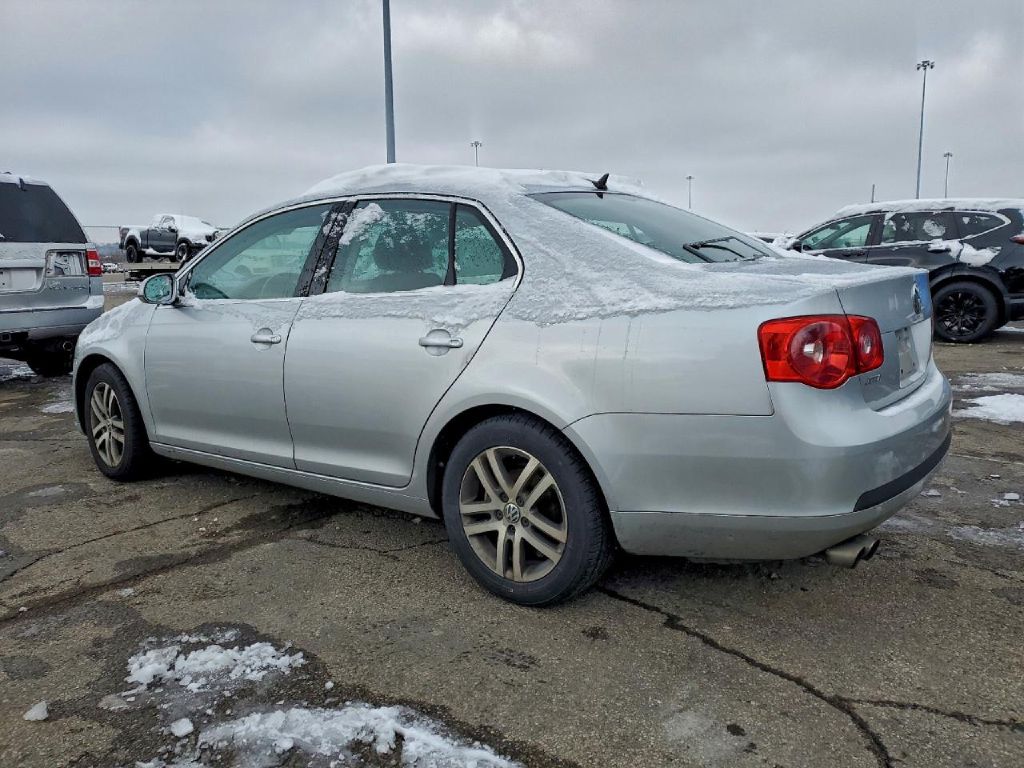 Photo 4 of this VOLKSWAGEN NEW JETTA