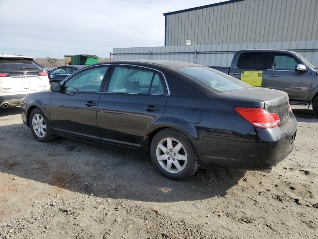 Photo 2 of this TOYOTA AVALON