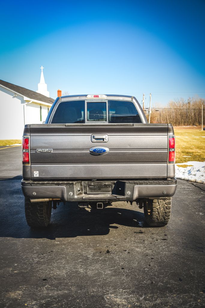 Photo 25 of this FORD F150 FX4