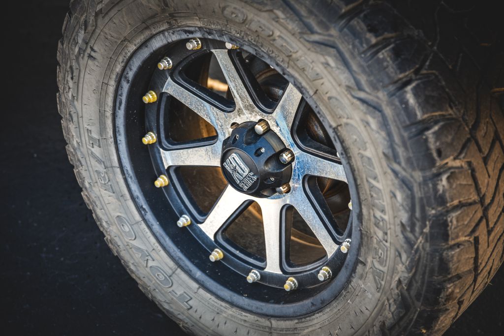 Photo 14 of this FORD F150 FX4