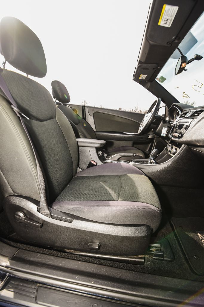 CHRYSLER 200 2012 CHRYSLER 200 1C3BCBEB8CN179812
