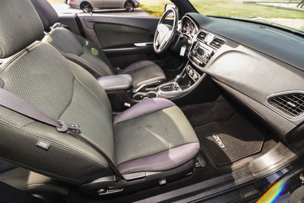 CHRYSLER 200 2012 CHRYSLER 200 1C3BCBEB8CN179812