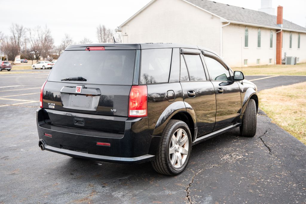 Photo 7 of this SATURN VUE REDLINE