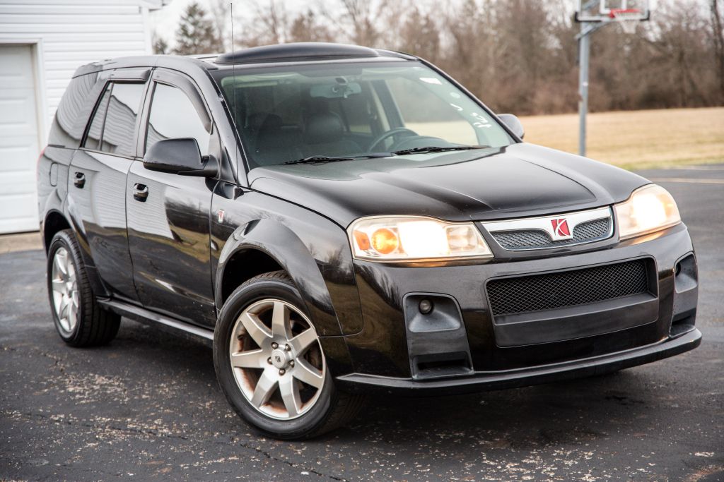 Photo 13 of this SATURN VUE REDLINE