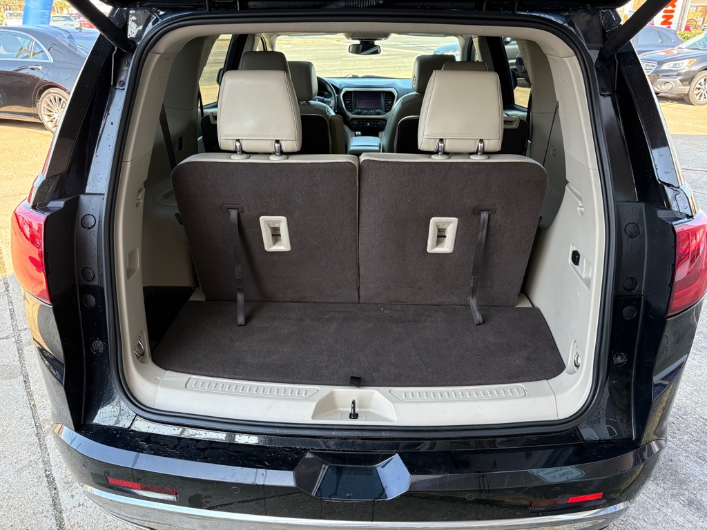 Photo 6 of this GMC ACADIA